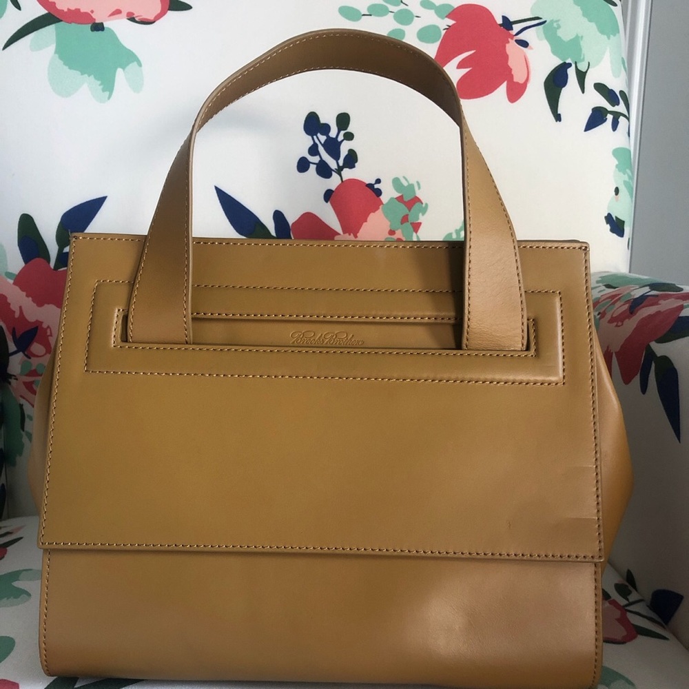 Brooks Brother Classy Bag